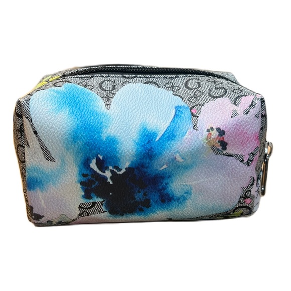 GUESS Cosmetic bag - Picture 2 of 9